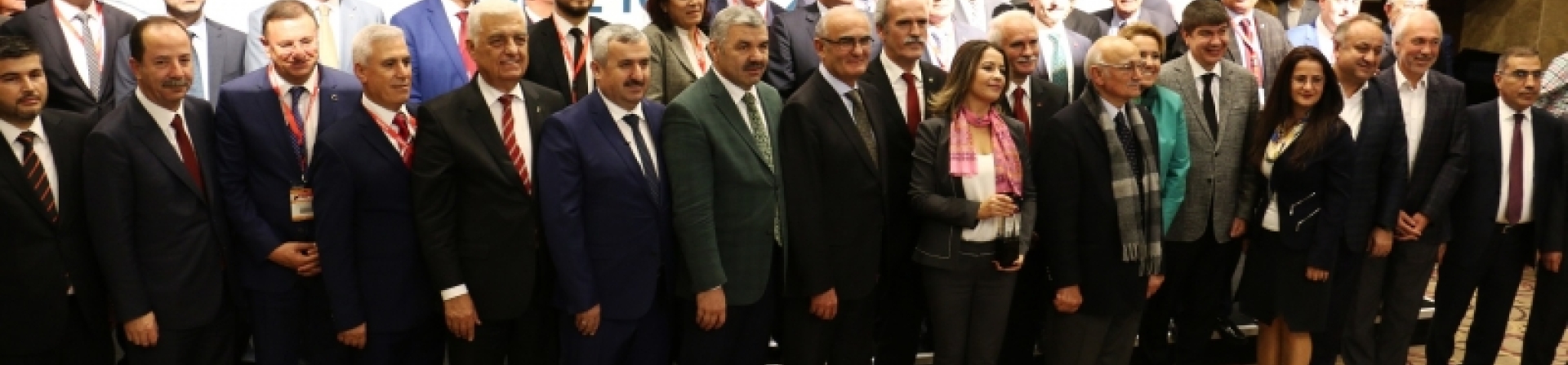 Tarihi kentler ödüllerini YAPEX fuarında aldı