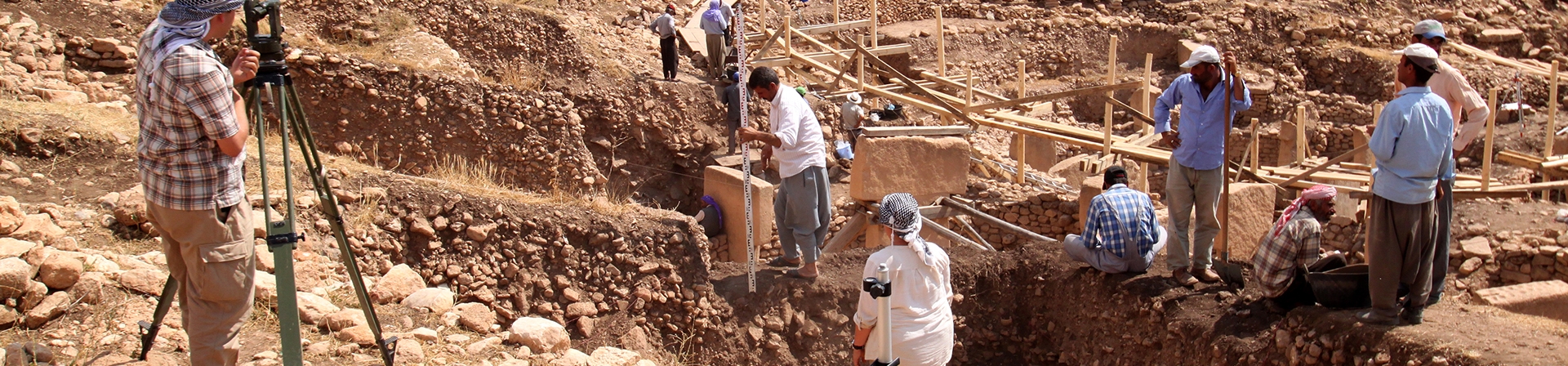 Ev Sahipleri Ellerini Kaldırsın!